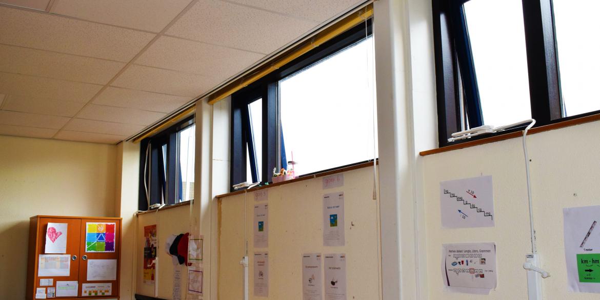 Teleflex, Teleflex Mechanische raambediening, Mechanische raambediening, Mechanische raamopener, natuurlijke ventilatie, Teleflex clearline, raambediening uitzetraam, raambediening binnenvalraam, bovenraamsluiting, bovenraamsluiting Teleflex, bovenraam bedienbaar maken